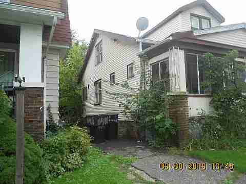 6411 McKenzie (2)_m.jpg